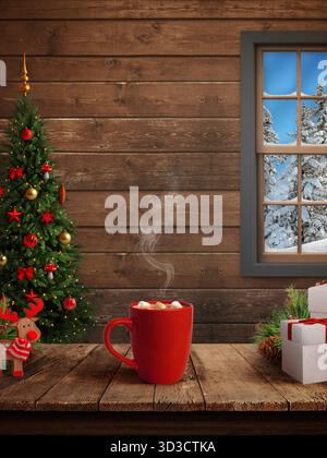 Tazza fumante di cioccolata calda con marshmallow sul tavolo di legno, albero di Natale, regali e paesaggio innevato all'esterno dell'accogliente finestra della cabina Foto Stock