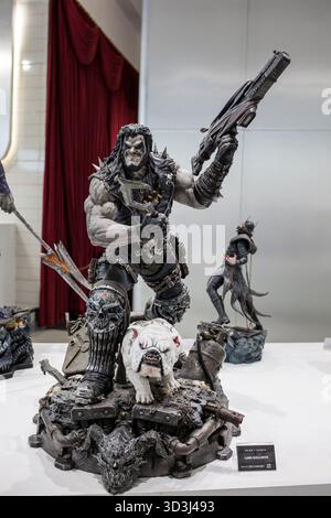 Galleria Statua 4 Heroes al centro commerciale Lotte, Giacarta, Giava, Indonesia, Asia Foto Stock