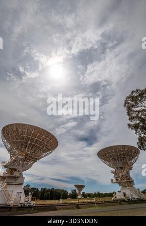Australia Telescope Compact Array (ATCA), presso il Paul Wild Observatory, vicino a Narrabri, nuovo Galles del Sud, Australia Foto Stock