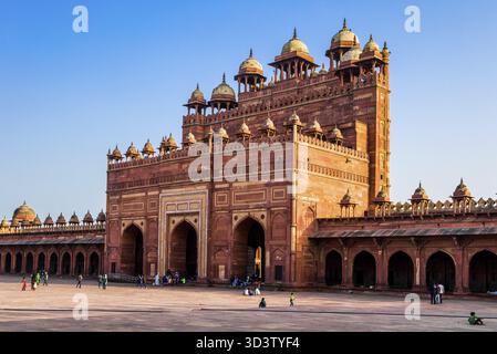 Cancello d'ingresso, Jami Masjid, Fatehpur Sikri, Fatehpur Sikri, Uttar Pradesh, India Foto Stock
