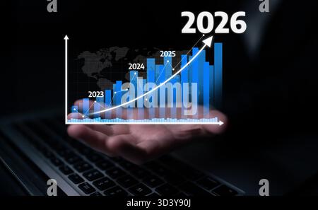 Rappresentazione visiva della proiezione di crescita aziendale dal 2023 al 2026, che mostra un grafico e una mano che simboleggiano il supporto per l'aumento delle prestazioni in un Foto Stock