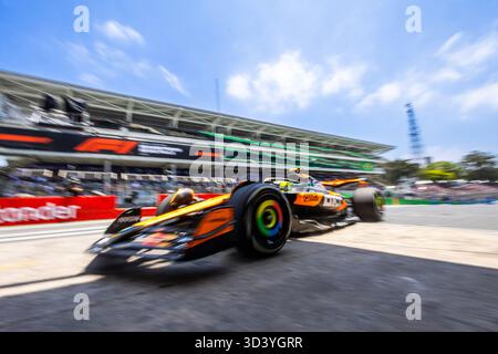 San Paolo, BRA. 07/11/2025. Lando Norris del Regno Unito alla guida della (4) McLaren F1 Team MCL39 Mercedes, durante la Formula 1 MSC Cruises grande Premio De Sao Paulo 2025. Crediti: Alessio Morgese / Alamy live news Foto Stock