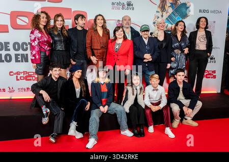 Cuerpos Locos Premiere Madrid, Spagna - 27 ottobre 2025 Raul Fernandez, Paz Padilla, Ana Murrugaren, Antonio Resines, Goizalde Nunez, Vega Cano, Maia Zaitegi, David Caldero e Carlos Gonzalez partecipano alla Cuerpos Locos Premiere al Callao Cinema il 27 ottobre 2025 a Madrid, Spagna. Crediti: Miguel Escavias/Alfa Images Madrid Callao Cinema Madrid Spagna Copyright: X x2025xMiguelxEscavias/AlfaxImagesx Foto Stock