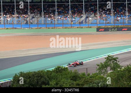 San Paolo, BRA. 11/08/2025. Charles Leclerc di Monaco alla guida della (16) Scuderia Ferrari HP SF-25 Ferrari, durante la Formula 1 MSC Cruises grande Premio De Sao Paulo 2025. Crediti: Alessio Morgese / Alamy live news Foto Stock