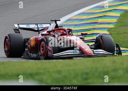San Paolo, BRA. 11/08/2025. Charles Leclerc di Monaco alla guida della (16) Scuderia Ferrari HP SF-25 Ferrari, durante la Formula 1 MSC Cruises grande Premio De Sao Paulo 2025. Crediti: Alessio Morgese / Alamy live news Foto Stock