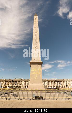 Obelisco di Luxor in Place de la Concorde a Parigi, Francia Foto Stock