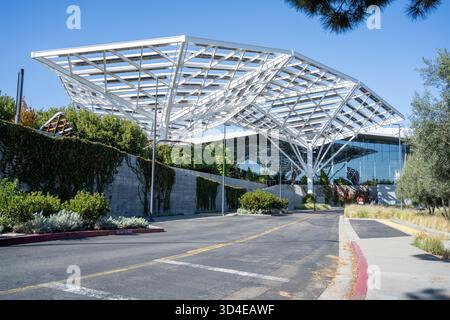 Santa Clara, Stati Uniti. 6 novembre 2025. Sede centrale di NVIDIA nella Silicon Valley, Santa Clara, California, 6 novembre 2025. (Foto di Smith Collection/Gado/Sipa USA) credito: SIPA USA/Alamy Live News Foto Stock