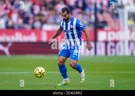 Girona, Spagna. 8 novembre 2025. Jonny otto del Deportivo Alaves durante la partita della Liga 2025-2026, data 12 tra il Girona FC e il Deportivo Alaves giocata allo Stadio Montilivi l'8 novembre 2025 a Girona, Spagna. (Foto di Sergio Ruiz/PRESSIN) credito: PRESSINPHOTO SPORTS AGENCY/Alamy Live News Foto Stock
