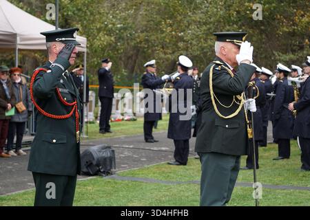 Una cerimonia per un soldato belga morto durante la prima guerra mondiale, a De Panne, lunedì 10 novembre 2025. Alla vigilia del giorno dell'Armistizio, si terranno due cerimonie eccezionali. Al Boyau de la Mort di Dixmude, un solenne tributo sarà corrisposto a un soldato belga caduto durante la prima guerra mondiale. I suoi resti saranno poi trasferiti al cimitero militare belga di la Panne, dove sarà sepolto con onori militari. Nessuna cerimonia del genere si è tenuta dal 2018, e l'ultima sepoltura di un soldato belga della grande Guerra risale al 1952. FOTO BELGA SARAH VAN HECKE Foto Stock