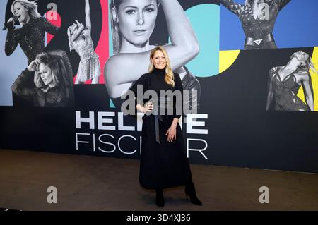 Helene Fischer beim Pressetermin mit Ausblick auf ihre große Open Air-Tour 2026 presso Rosewood Hotel. München, 12.11.2025 *** Helene Fischer all'evento stampa con un'anteprima del suo grande Open Air Tour 2026 al Rosewood Hotel Monaco, 12 11 2025 foto:XK.xKriegerx/xFuturexImagex fischer 5102 Foto Stock