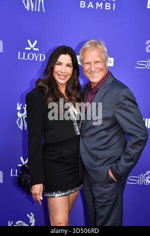 Alexandra Polzin mit Ehemann Gerhard Leinauer / omaggio a Bambi / Carità / The Charles Hotel / München / 11. 2025 novembre **** Alexandra Polzin con il marito Gerhard Leinauer omaggio a Bambi Charity The Charles Hotel Munich 11 novembre 2025 Foto Stock