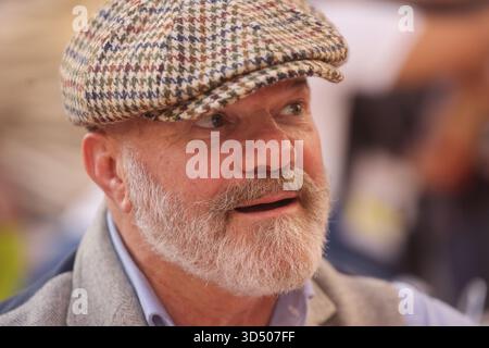 Philippe Etchebest, chef e presentatore televisivo, alla Brive Book Fair, Francia. Foto Stock