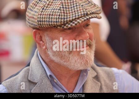 Philippe Etchebest, chef e presentatore televisivo, alla Brive Book Fair, Francia. Foto Stock