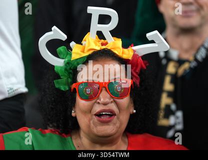 Un tifoso del Portogallo in palio davanti alla partita di qualificazione al Campionato europeo di calcio FIFA 2026 del gruppo F all'Aviva Stadium di Dublino, Irlanda. Data foto: Giovedì 13 novembre 2025. Foto Stock