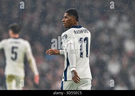 Marcus Rashford (11 Inghilterra) durante la partita di qualificazione del gruppo F della Coppa del mondo FIFA tra Inghilterra e Serbia allo Stadio di Wembley, Londra, giovedì 13 novembre 2025. (Foto: Kevin Hodgson | mi News) crediti: MI News & Sport /Alamy Live News Foto Stock