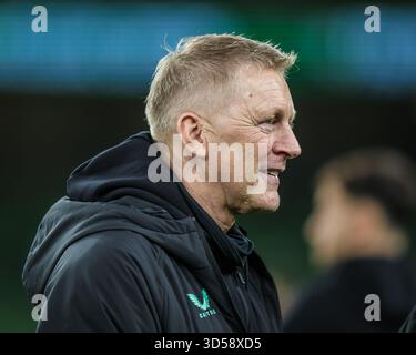 13 novembre 2025, Aviva Stadium, Dublino, Irlanda - 2026 qualificazioni ai Mondiali: Irlanda 2 - Portogallo 0; Irlanda allenatore Heimir Hallgrímsson Foto Stock