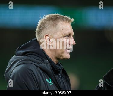 13 novembre 2025, Aviva Stadium, Dublino, Irlanda - 2026 qualificazioni ai Mondiali: Irlanda 2 - Portogallo 0; Irlanda allenatore Heimir Hallgrímsson Foto Stock