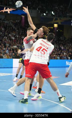 Nantes, Francia. 13 novembre 2025. 3 Thibaud BRIET dell'HBC Nantes durante la EHF Champions League, fase a gironi, partita di pallamano tra HBC Nantes e Dinamo Bucuresti il 13 novembre 2025 all'H Arena di Nantes, Francia - foto di Laurent Lairys/ABACAPRESS.COM credito: Abaca Press/Alamy Live News Foto Stock