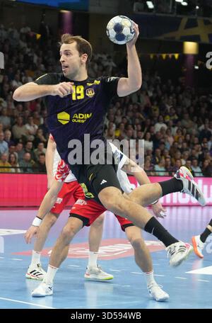 Nantes, Francia. 13 novembre 2025. 19 Kauldi ODRIOZOLA di HBC Nantes durante la EHF Champions League, fase a gironi, partita di pallamano tra HBC Nantes e Dinamo Bucuresti il 13 novembre 2025 all'H Arena di Nantes, Francia - foto di Laurent Lairys/ABACAPRESS.COM credito: Abaca Press/Alamy Live News Foto Stock