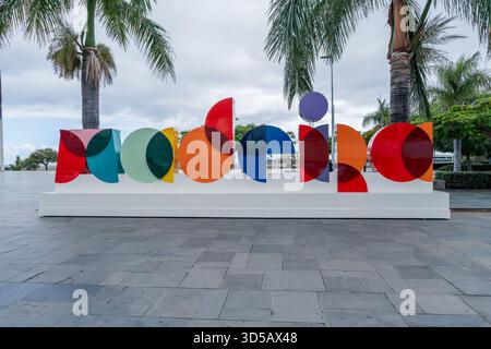 Cartello della città di Funchal nel porto di Funchal sull'isola di Madeira in portogallo Foto Stock