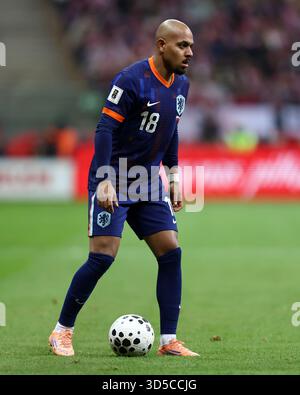 Varsavia, Pologne. 14 novembre 2025. Donyell Malen dei Paesi Bassi durante la Coppa del mondo FIFA 2026, qualificazioni, partita di calcio del gruppo G tra Polonia e Paesi Bassi il 14 novembre 2025 allo stadio PGE Narodowy di Varsavia, Polonia - foto Piotr Matusewicz/DPPI Credit: DPPI Media/Alamy Live News Foto Stock