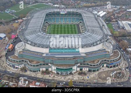 Twickenham, Regno Unito. 14 novembre 2025. Vista aerea dell'Allianz Stadium durante la partita tra Inghilterra e nuova Zelanda del Quilter Nations Series 2025 all'Allianz Stadium, Twickenham, Regno Unito, 14 novembre 2025 (foto di Mark Cosgrove/News Images) *** GER AUT sui OUT *** a Twickenham, Regno Unito il 14/11/2025. (Foto di Mark Cosgrove/News Images/Sipa USA) credito: SIPA USA/Alamy Live News Foto Stock
