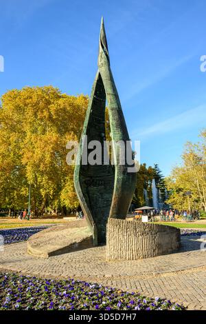 Il Monumento del Centenario, (Centenáriumi Emlékműat) sull'isola di Margit (Isola Margherita), Budapest, Ungheria Foto Stock