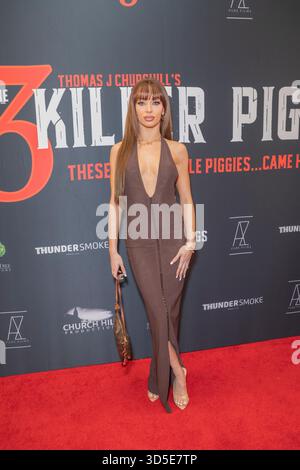 Los Angeles, CA, USA, 14 novembre 2025 Montana partecipa alla prima di "3 Killer Pigs" all'AMC Century City 15 a Los Angeles, California, il 14 novembre 2025. Crediti: Carla Van Wagoner/Alamy Live News Foto Stock
