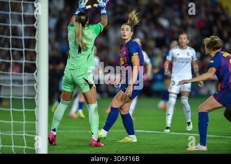 Barcellona, ESP. 15 novembre 2025. FC BARCELONA VS REAL MADRID. 15 novembre 2025 Alexia Putellas (11) del FC Barcelona durante la partita tra FC Barcelona e Real Madrid corrispondente all'undicesima giornata della Liga F Moeve allo Stadio Olimpico Lluis Companys di Montjuic a Barcellona, Spagna, il 15 novembre 2025. Crediti: Rosdemora/Alamy Live News Foto Stock