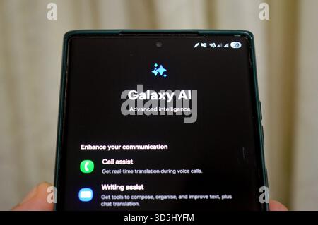 Cairo, Egitto, 10 novembre 2025: Advanced Intelligence Galaxy ai One UI 8,0, aggiornamento software Samsung per telefoni cellulari Samsung Flagship, con securit Foto Stock