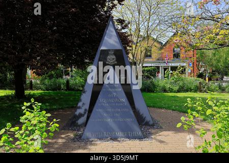 617 Dambusters Squadron Memorial and Gardens, Woodhall Spa, Lincolnshire, Inghilterra Foto Stock