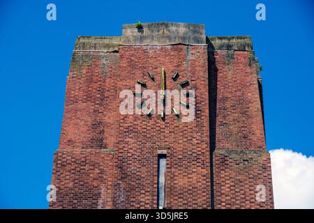 Fernwood Art Deco Style Water Tower, originariamente costruita nel 1930 ed è l'unica sezione superstite dell'ex Balderton Hospital Foto Stock