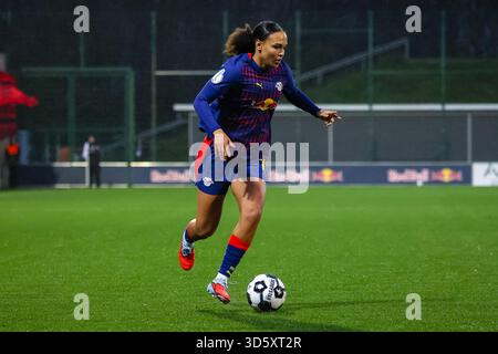 Lisa Baum (RB Leipzig Women, #11) sul pallone, RB Leipzig Women vs SV Werder Brema Women, Football, DFB Cup Women, Round of 16, stagione 2025/2026, 16.11.2025, LE NORMATIVE DFL VIETANO QUALSIASI USO DI FOTOGRAFIE COME SEQUENZE DI IMMAGINI E/O QUASI-VIDEO, FOTO: E Foto Stock