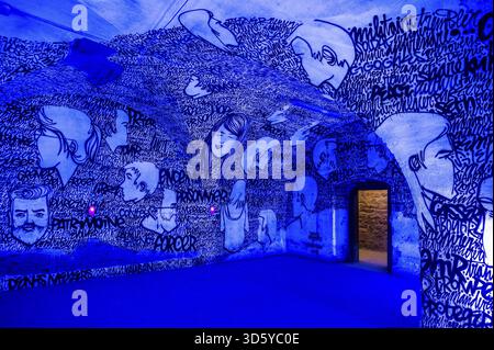 Street art, graffiti, MAUSA VAUBAN, Museo di Arte Urbana e Arte di strada, Fortezza Vauban Neuf-Brisach, sito Patrimonio dell'Umanità dell'UNESCO, Dipartimento Haut-Rhin Foto Stock