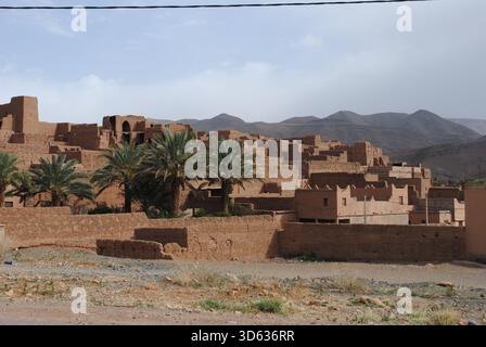 Vista di Ouarzazate città vecchia aka kasbah e gru nido, Marocco Foto Stock