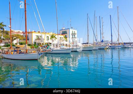 Porto turistico di Puerto de Mogan, Puerto de Mogan, Gran Canaria, Isole Canarie, Spagna Foto Stock