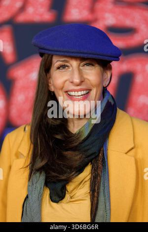 Anteprima - Song Sung Blue - Ulrike Frank bei der Europapremiere zu dem Kinofilm Song Sung Blue im Zoo Palast AM 19.11.2025 a Berlino. *** Premiere Song Sung Blue Ulrike Frank alla prima europea del film Song Sung Blue allo Zoo Palast il 19 11 2025 a Berlino Copyright: XEventpressxKochanx Foto Stock