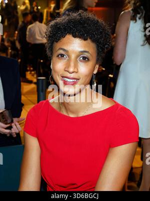 Malaika Mihambo bei der Verleihung des TALISMAN 2025 der Deutschlandstiftung Integration im Allianz Forum di Berlino. *** Malaika Mihambo alla cerimonia di premiazione TALISMANO 2025 dell'integrazione Deutschlandstiftung presso il Forum Allianz di Berlino Foto Stock