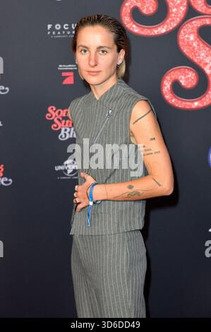 Alexa Grassmann bei der Europapremiere des Kinofilms 'Song Sung Blue' im Zoo Palast. Berlino, 19.11.2025 Foto Stock