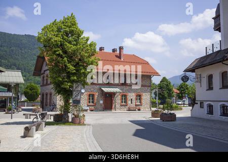 Stazione ferroviaria, Ruhpolding, Chiemgau, alta Baviera, Baviera, Germania Foto Stock