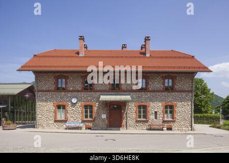 Stazione ferroviaria, Ruhpolding, Chiemgau, alta Baviera, Baviera, Germania Foto Stock