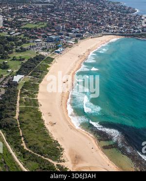 Vista aerea di Maroubra Beach, situata nei sobborghi orientali di Sydney, Australia Foto Stock