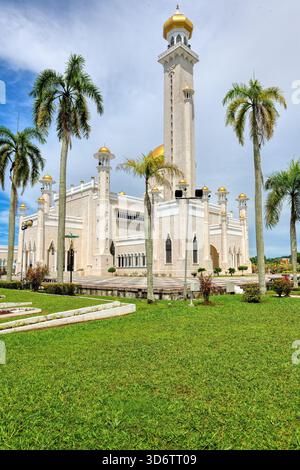 Moschea Masjid Omar Ali Saifuddien, Bandar seri Begawan, Brunei Foto Stock