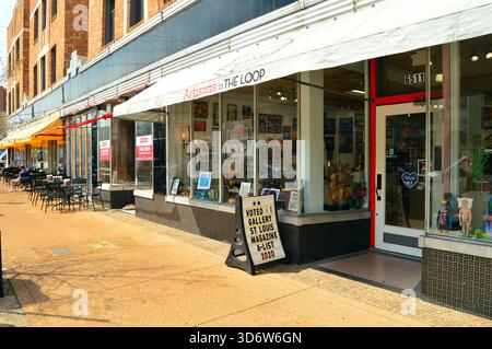 Ex negozi al dettaglio nel Loop District di St Louis, Missouri, ora ospita gallerie d'arte e negozi di antiquariato Foto Stock