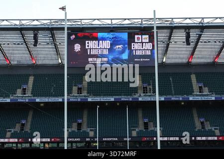 Una vista generale dell'Allianz Stadium durante la partita delle Quilter Nations Series 2025 Inghilterra vs Argentina all'Allianz Stadium di Twickenham, Regno Unito, 23 novembre 2025 (foto di Mark Cosgrove/News Images) *** GER AUT sui OUT *** a Twickenham, Regno Unito il 23/11/2025. (Foto di Mark Cosgrove/News Images/Sipa USA) Foto Stock