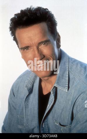 ARNOLD SCHWARZENEGGER in ERASER (1996), diretto da CHARLES RUSSELL. Crediti: WARNER BROTHERS / album Foto Stock