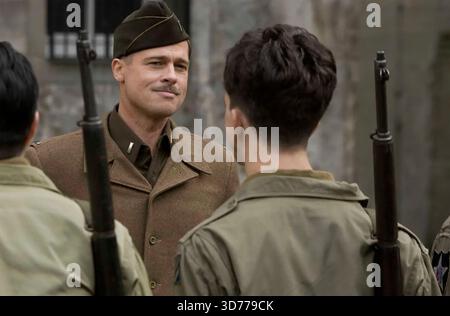 INGLOURIOUS BASTERDS 2009 film della Universal Pictures con Brad Pitt nel ruolo del tenente Aldo Raine Foto Stock