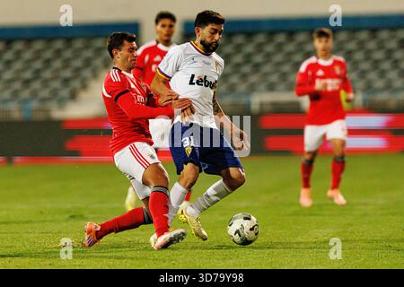 Henrique Araujo e Paulinho visti durante la partita TACA De Portugal tra squadre dell'Atletico CP e SL Benfica (Maciej Rogowski/Ball Raw Images) Foto Stock