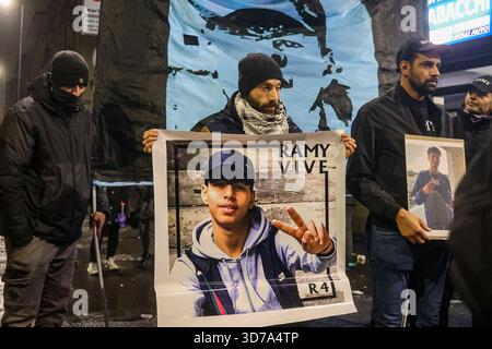 Milano, Italia. 24 novembre 2025. Riconoscimento per anniversario della morte di Ramy Elgaml a Milano, Italia - 24 novembre 2025 credito: LaPresse/Alamy Live News Foto Stock