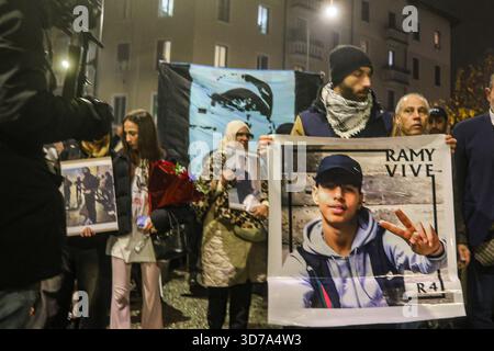 Milano, Italia. 24 novembre 2025. Riconoscimento per anniversario della morte di Ramy Elgaml a Milano, Italia - 24 novembre 2025 credito: LaPresse/Alamy Live News Foto Stock